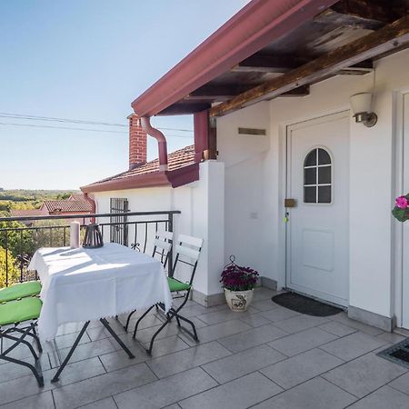 Gorgeous Apartment In Musalez With Kitchen Dış mekan fotoğraf